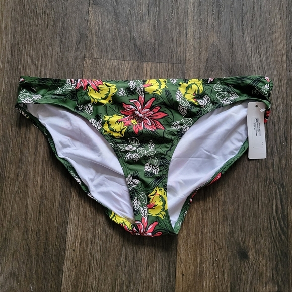 Anne Cole Other - Studio Anne Cole Floral Bikini Bottoms